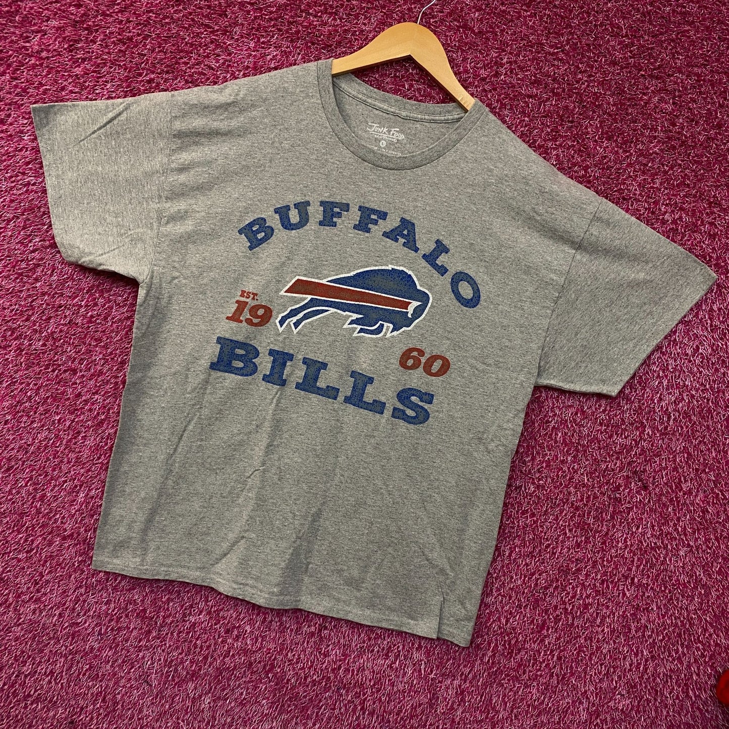 Junk Food Buffalo Bills Vintage Style Graphic T-Shirt Large
