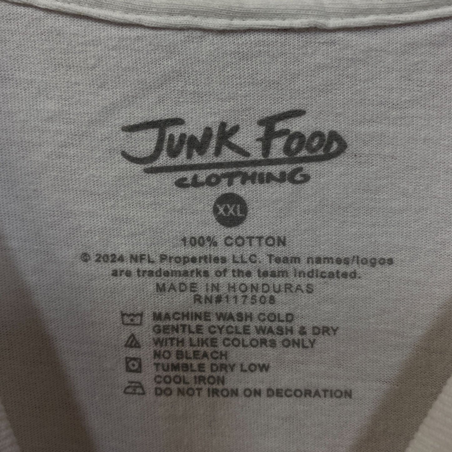 Junk Food Clothing NFL Green Bay Packers Throwback Helmet Logo T-Shirt 2XL