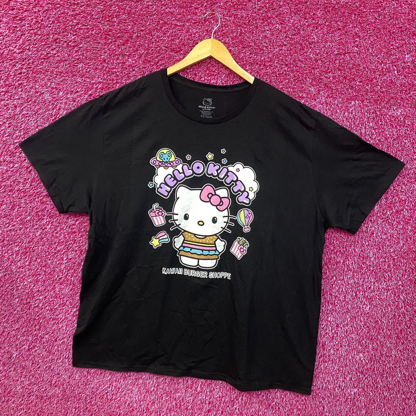 Sanrio Hello Kitty Kawaii Burger Shoppe T-Shirt 3XL