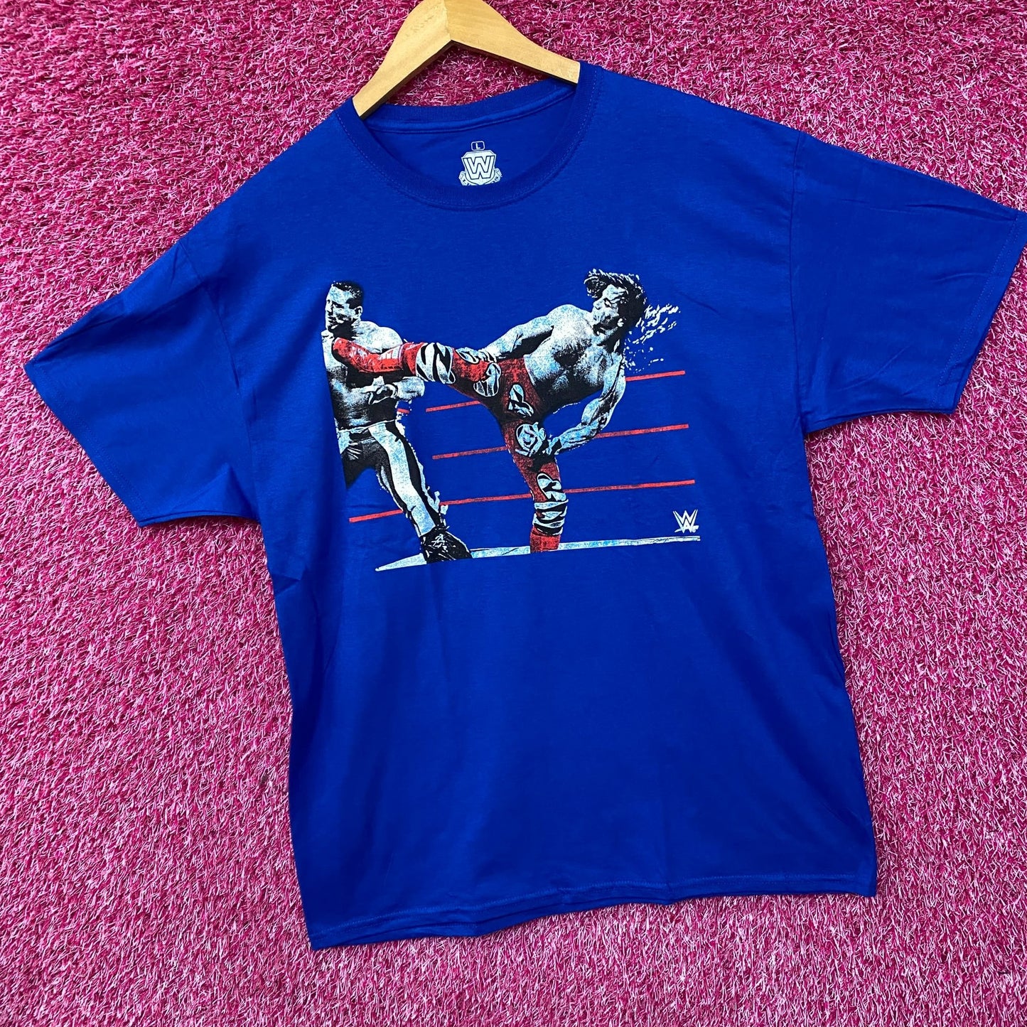 WWE Shawn Michaels The Heartbreak Kid HBK Sweet Chin Music Kick T-Shirt Large