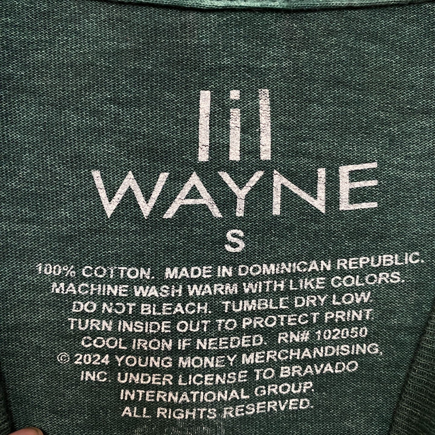 Lil Wayne Tha Carter IV Album T-Shirt Small