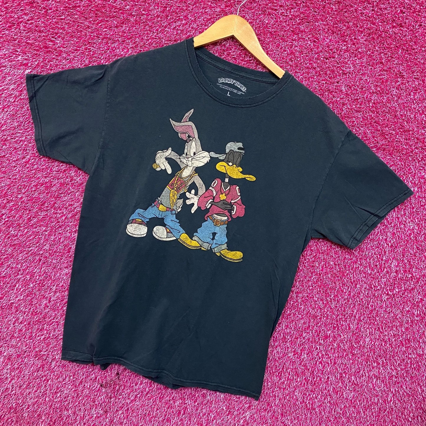 Looney Tunes Bugs Bunny Daffy Duck Criss Cross Parody Tee L