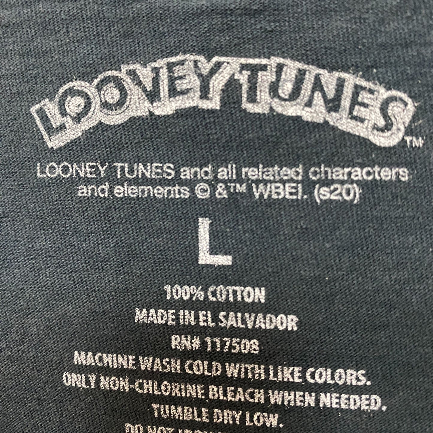 Looney Tunes Bugs Bunny Daffy Duck Criss Cross Parody Tee L