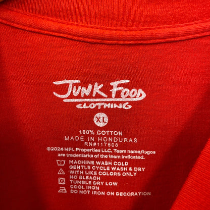 Junk Food NFL Kansas City Chiefs Break Through T-Shirt XL