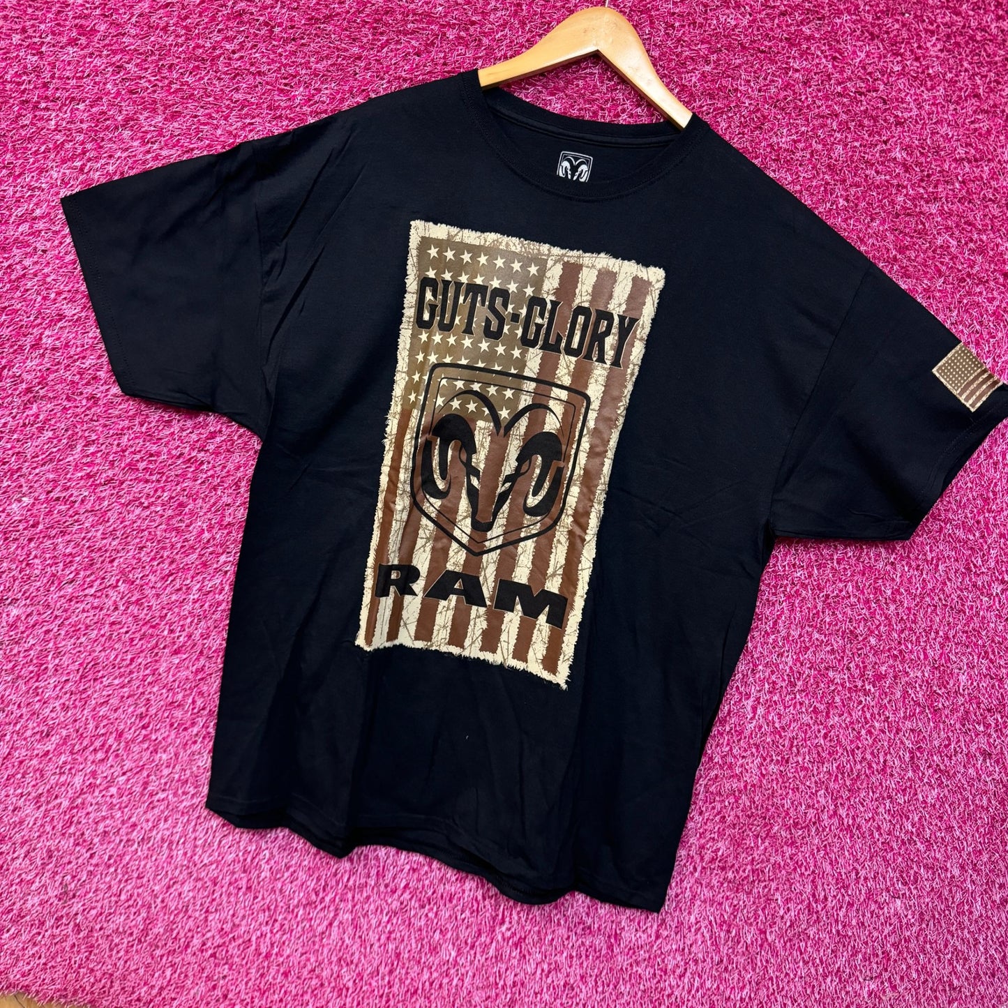 Guts Glory Rams logo T-shirt size 2XL