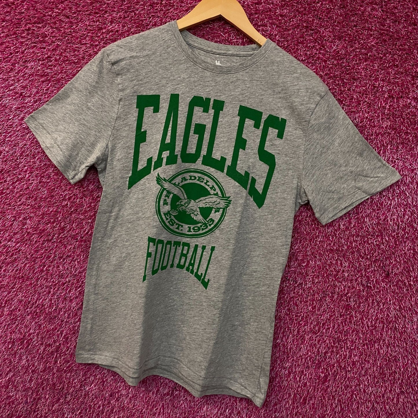 Junk Food Clothing Philadelphia Eagles Touchdown Vintage Style Graphic T-Shirt Small