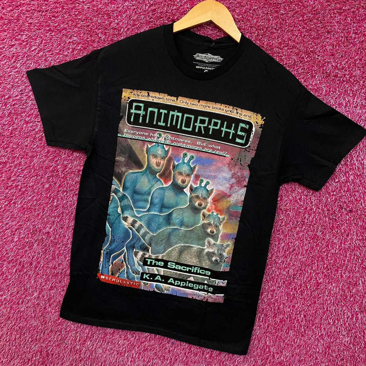 Animorphs The Sacrifice Book Cover Graphic T-Shirt Medium