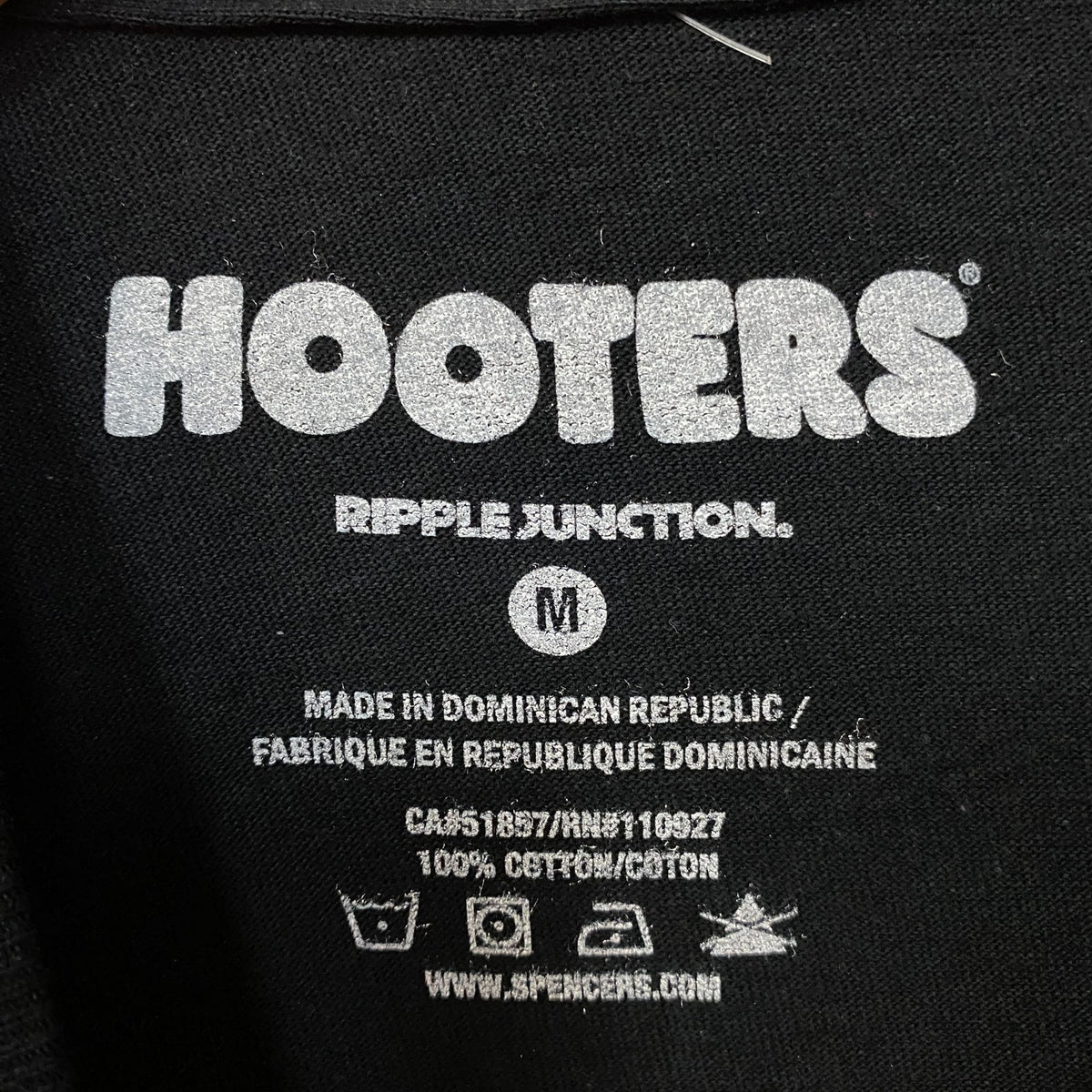 Hooters "Wing Patrol" Since 1983 T-Shirt Medium