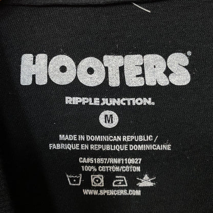 Hooters "Wing Patrol" Since 1983 T-Shirt Medium