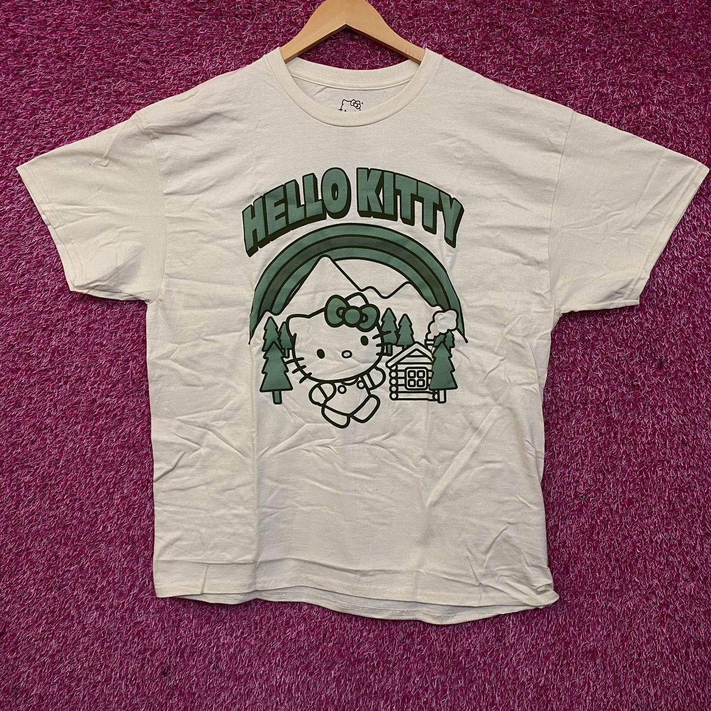Sanrio Hello Kitty Outdoors Cute Graphic T-Shirt Large