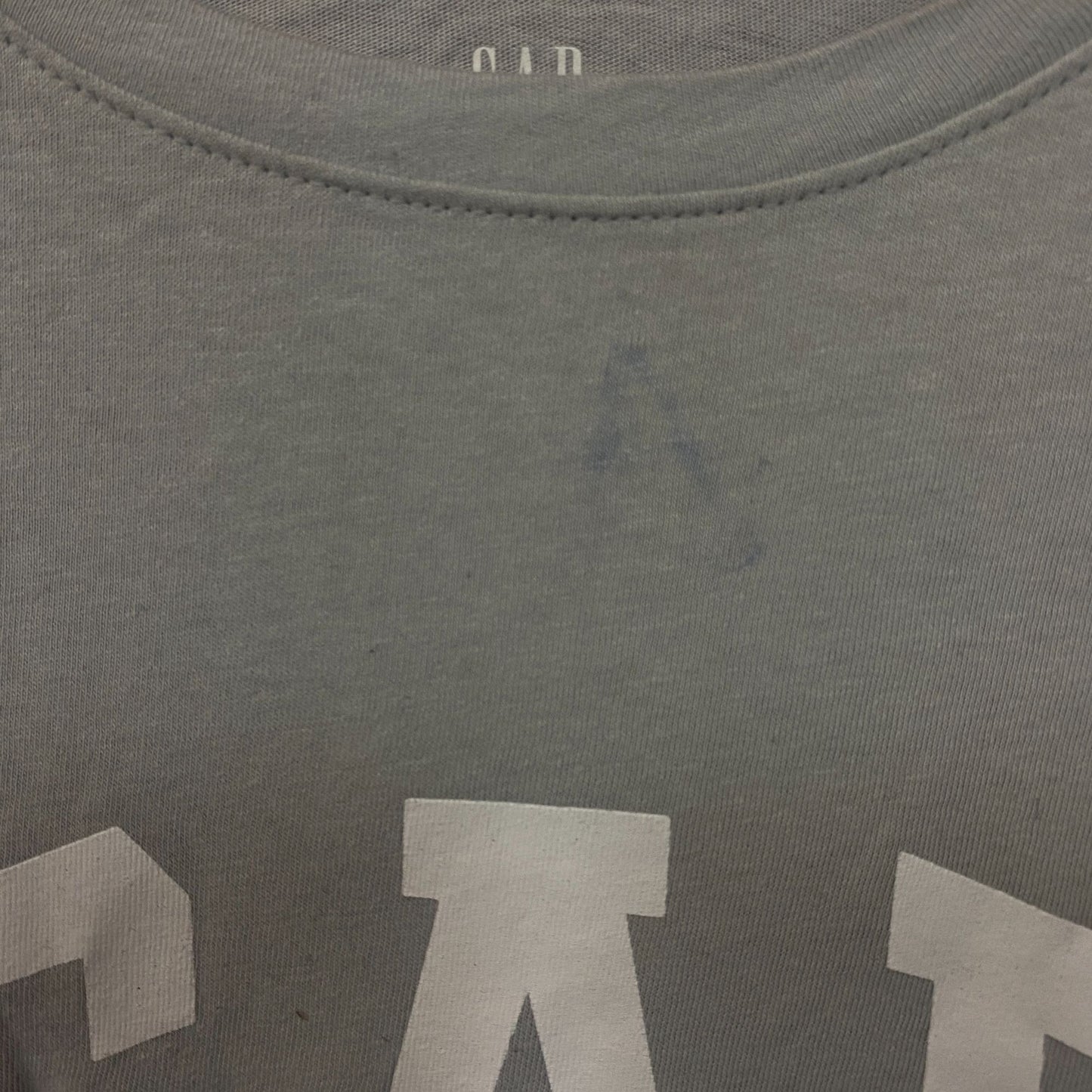 Gap Logo T-shirt medium