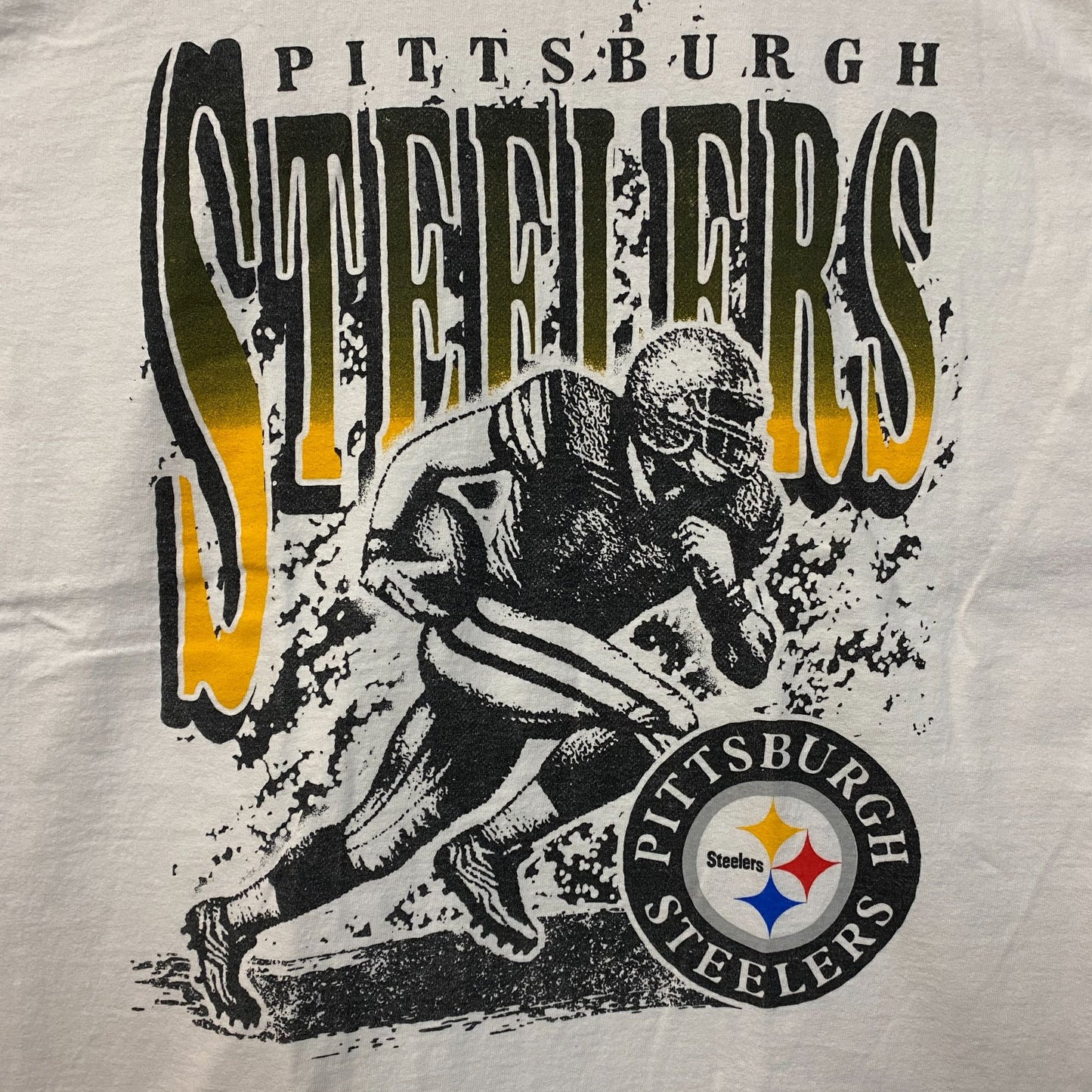 Junk Food Clothing NFL Pittsburgh Steelers Rushing Flea Market T-Shirt Small