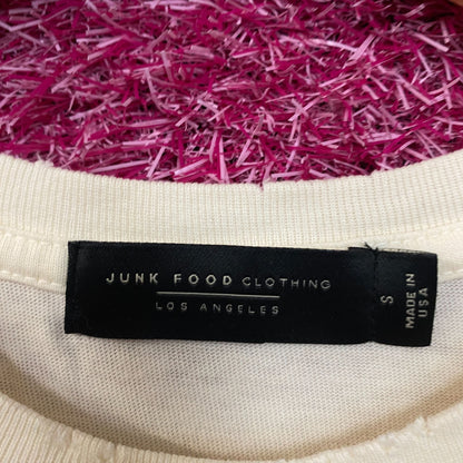 Junk Food Clothing Bucking Charming Vintage Style T-Shirt Small