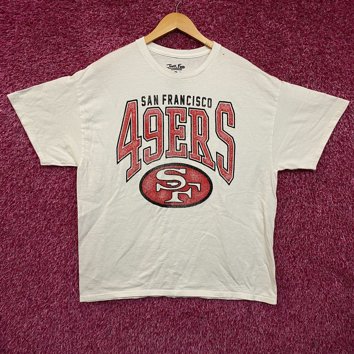 San Francisco 49ers Classic Style Logo Tshirt size XL