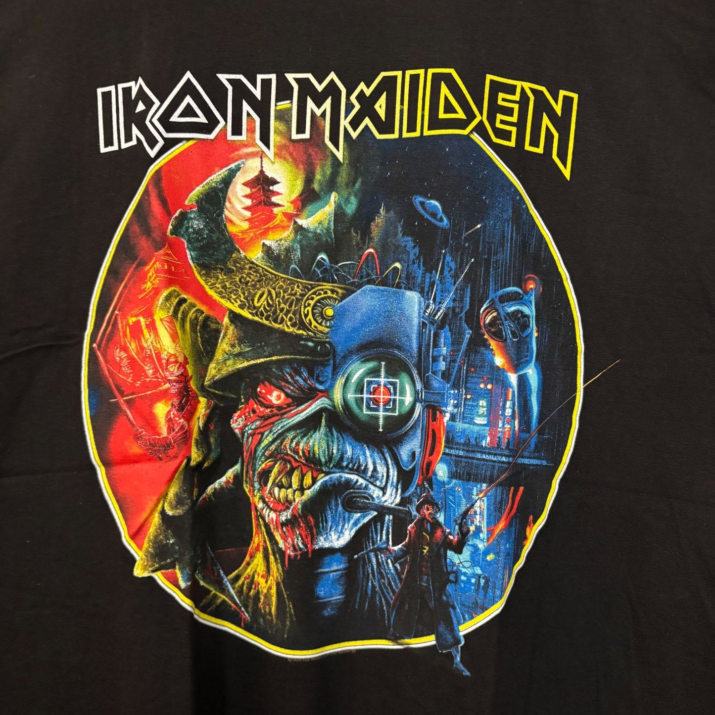 Iron Maiden The Future Past Tour '23 Circle Art T-Shirt 2XL