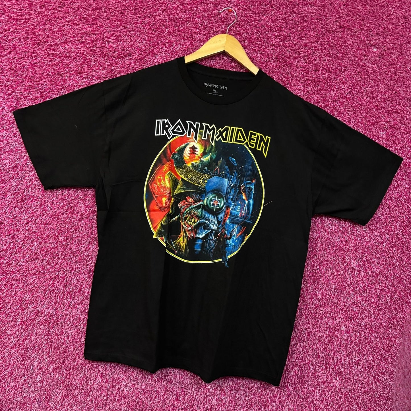 Iron Maiden The Future Past Tour '23 Circle Art T-Shirt 2XL