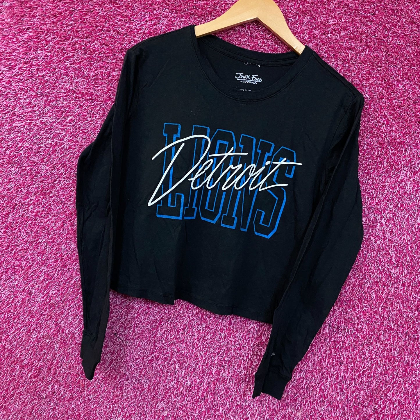 Junk Food Clothing Detroit Lions Women's Long Sleeve Crop Top Small