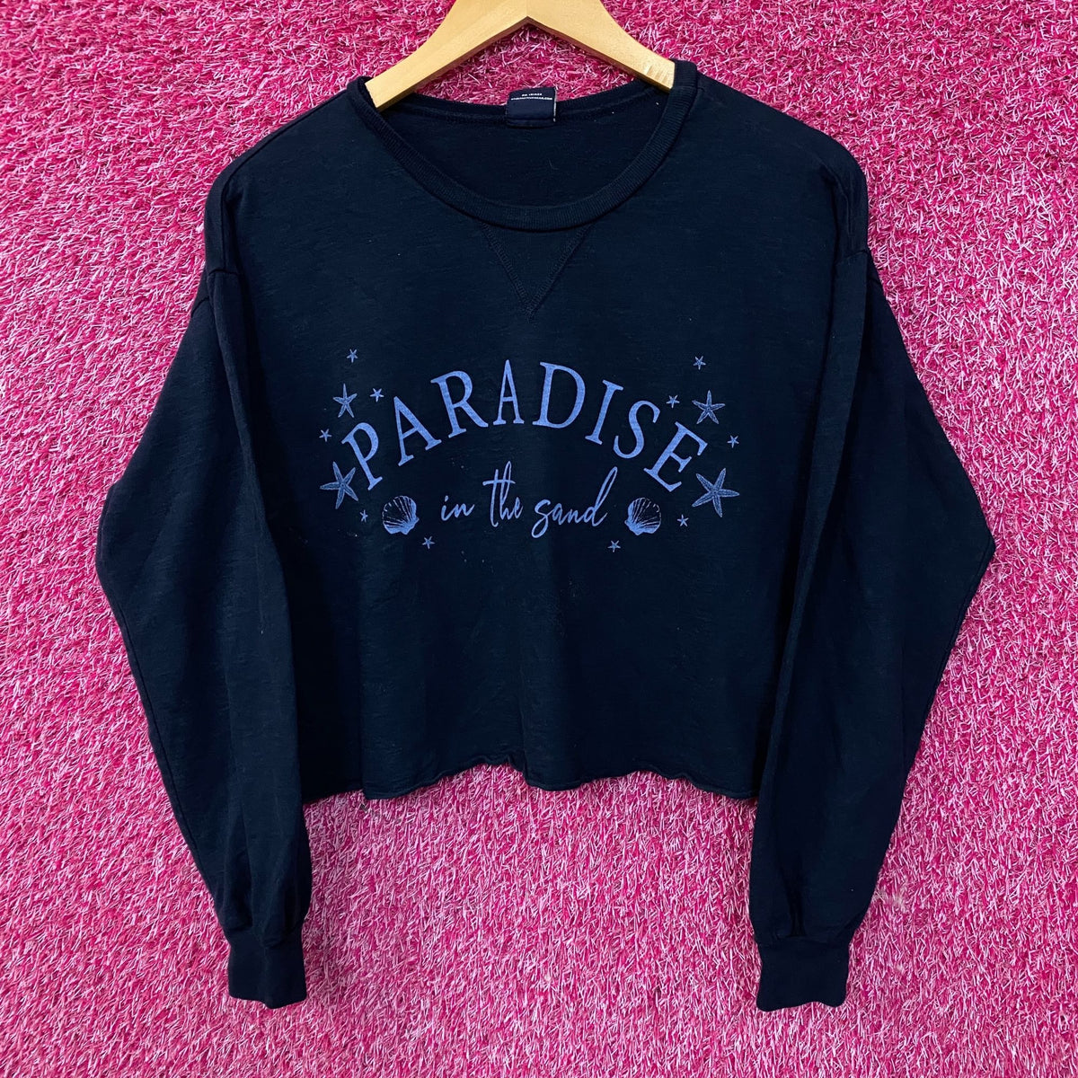 Paradise In The Sand Cropped Crewneck Size Medium