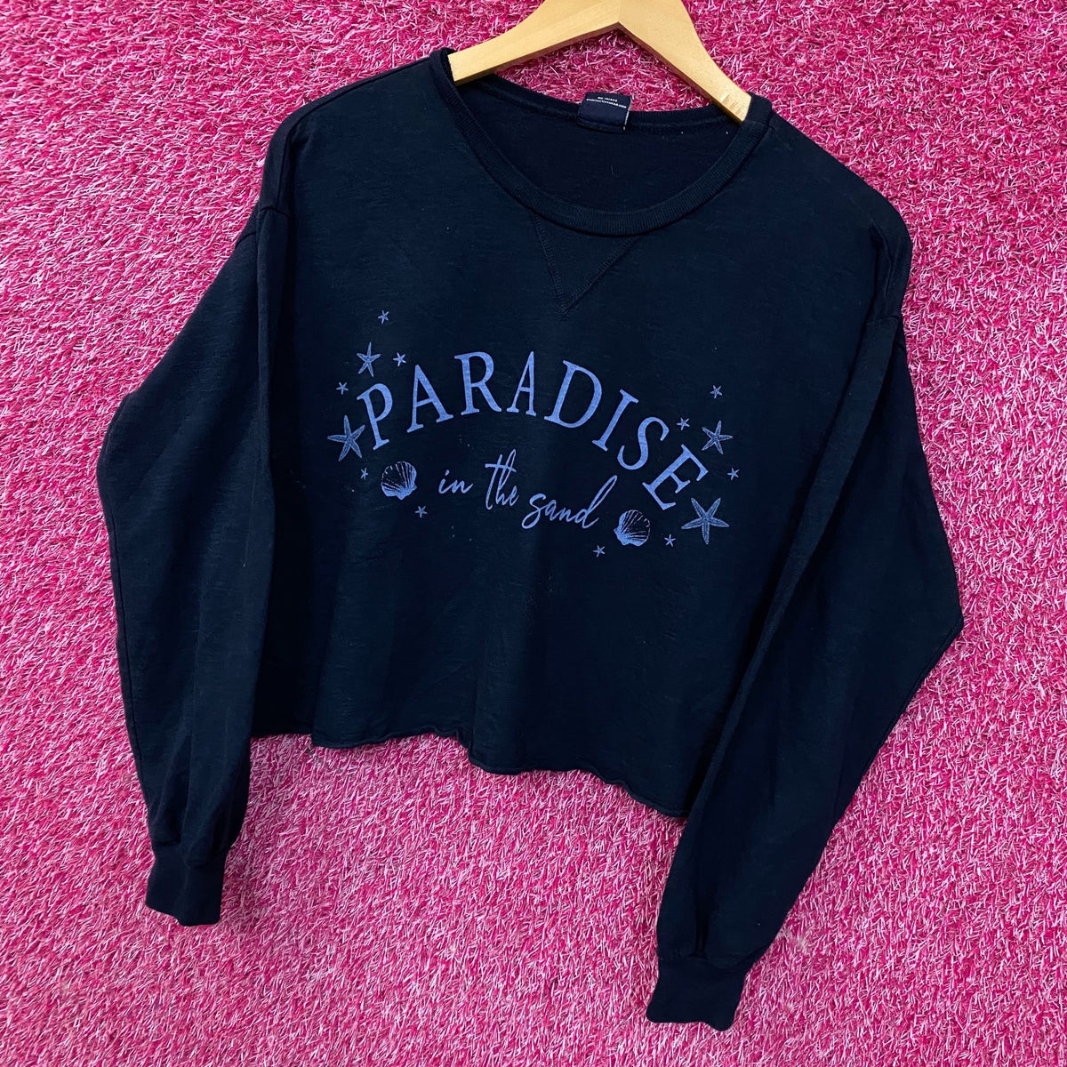 Paradise In The Sand Cropped Crewneck Size Medium