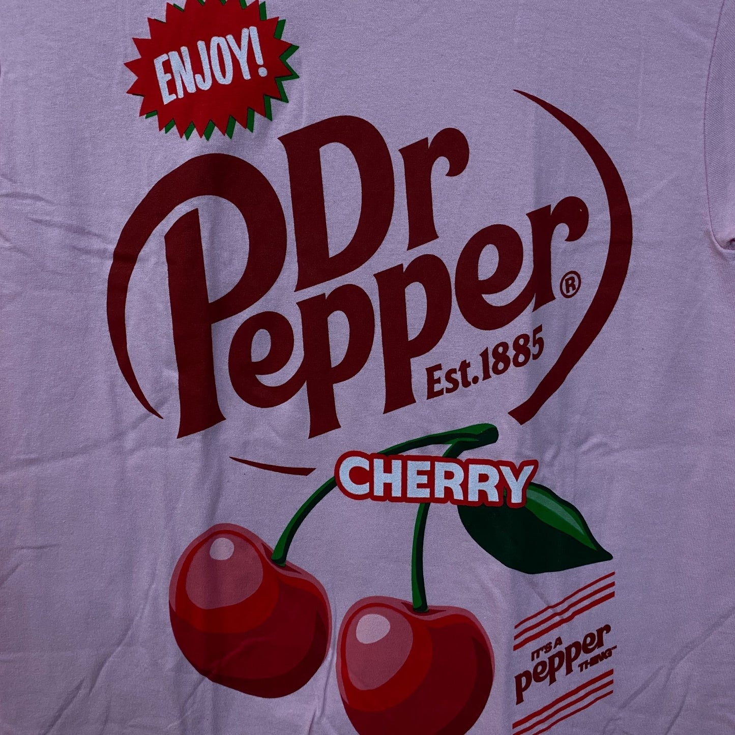 Dr Pepper Cherry T-shirt size Small