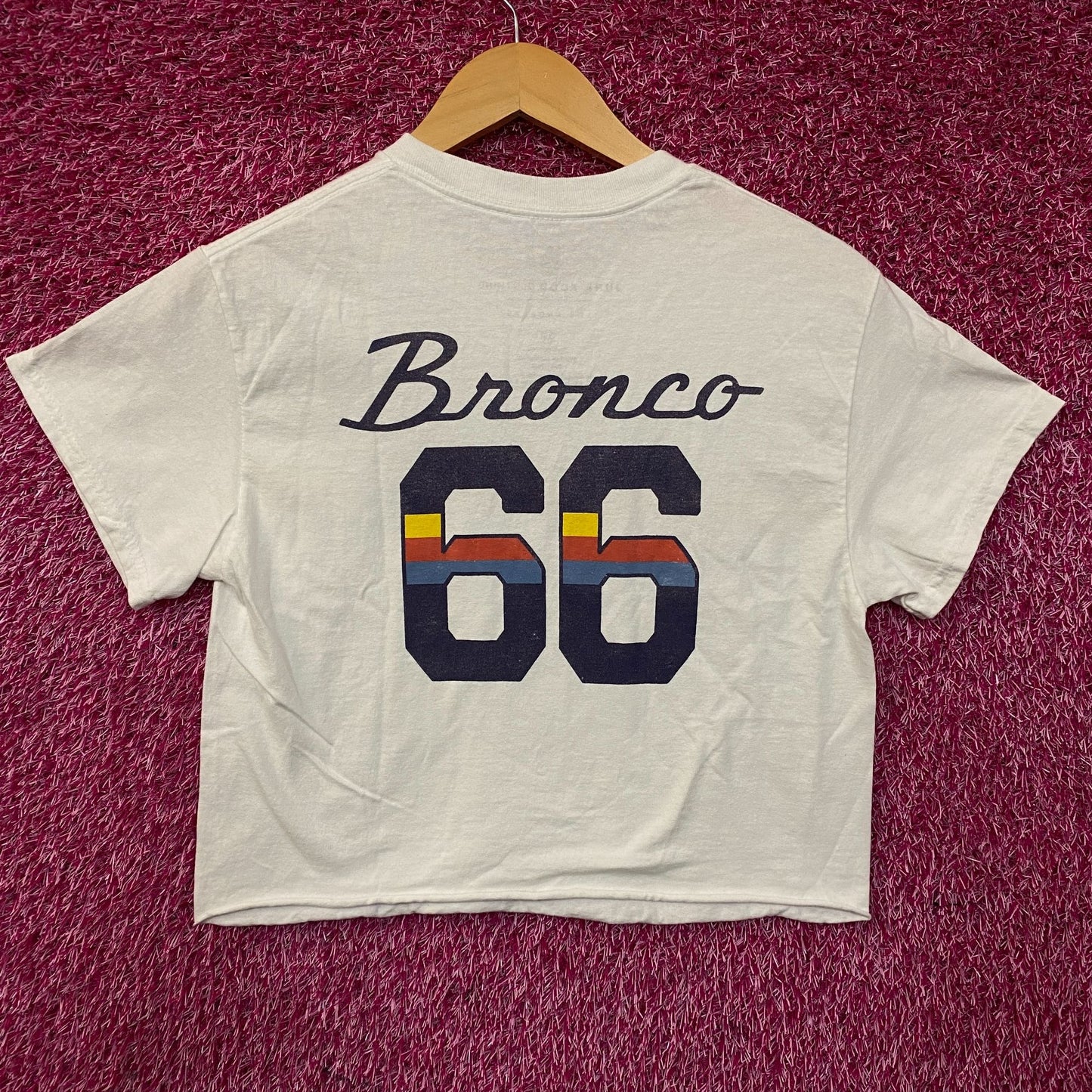 Junk Food Clothing "Bronco 66" Graphic Women's Crop Tee XS