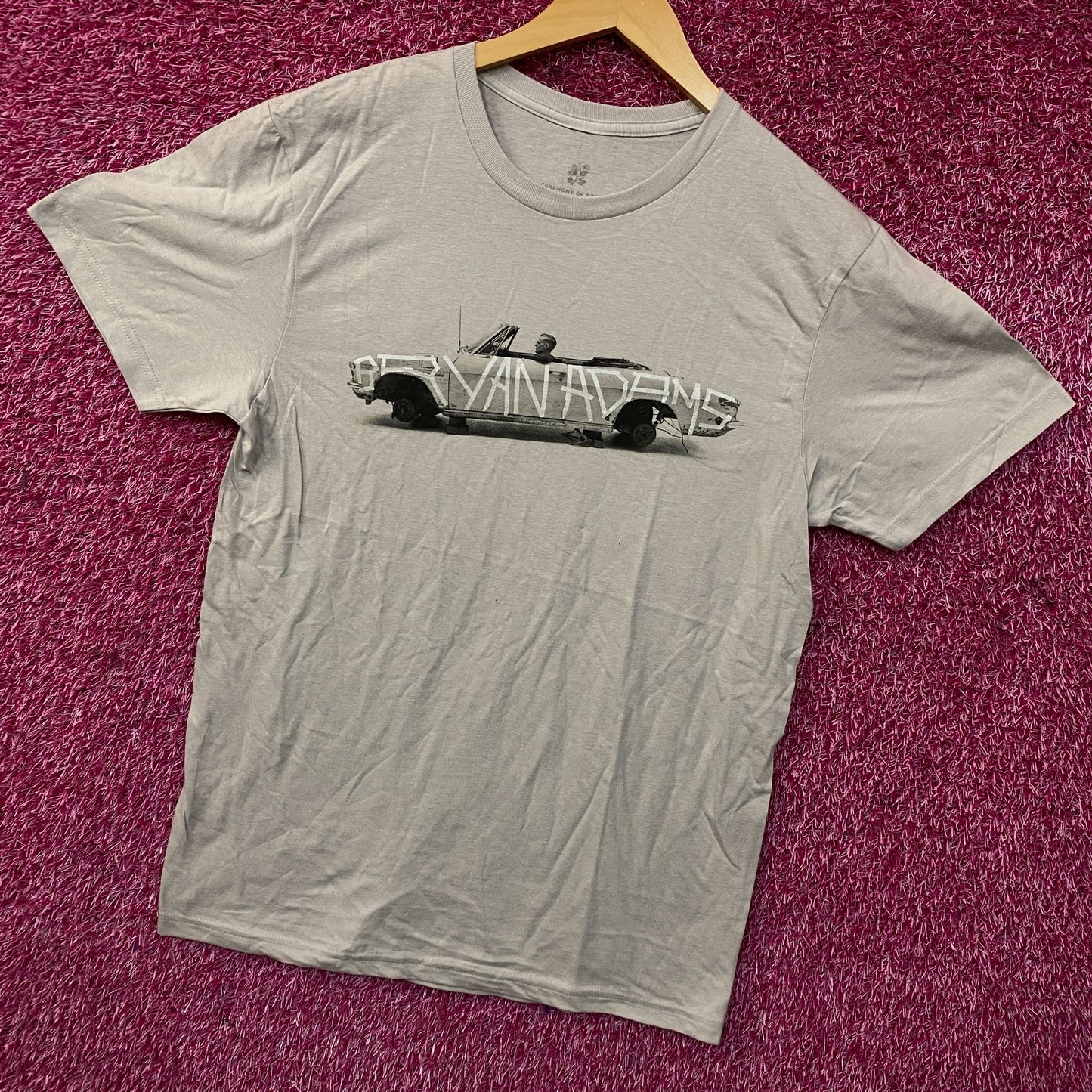 Bryan Adams So Happy It Hurts Tour Rock T-Shirt Medium