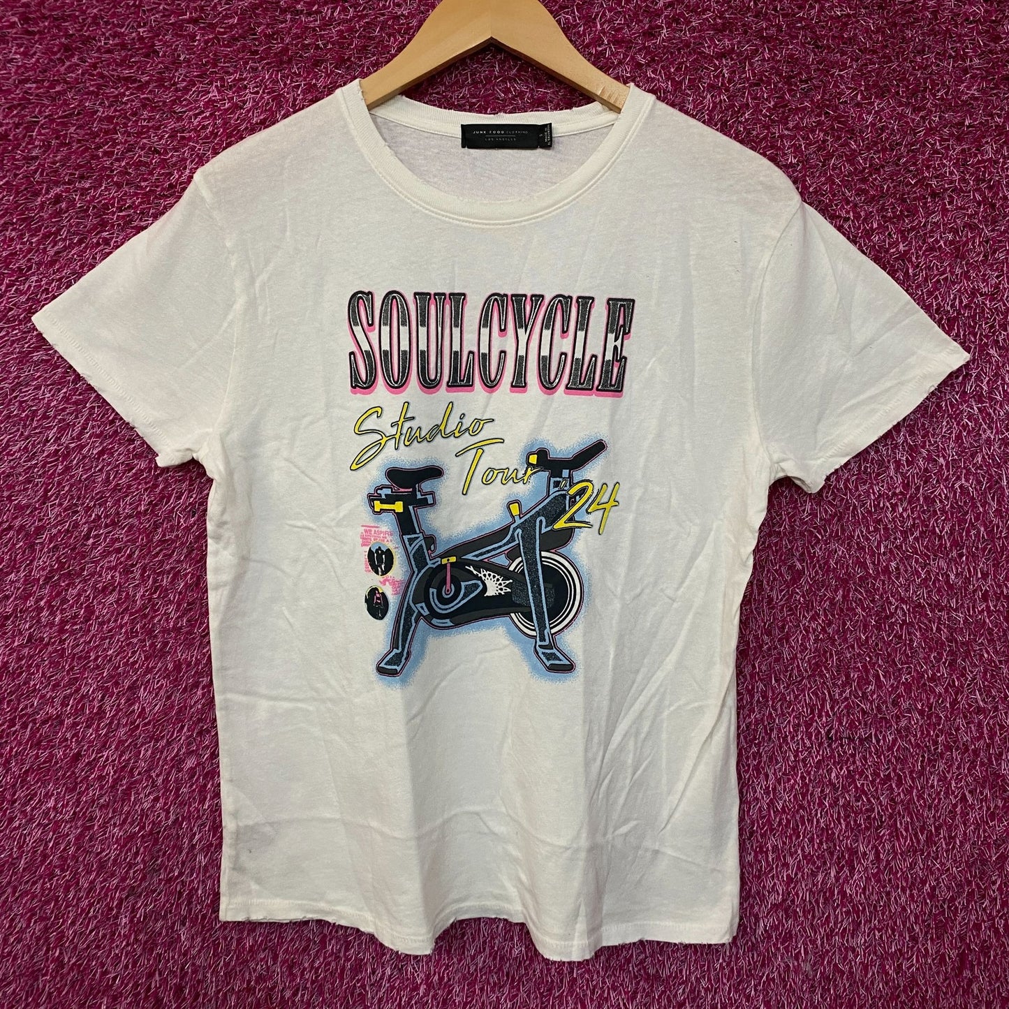 SoulCycle Studio Tour 24 Retro Graphic T-Shirt Small