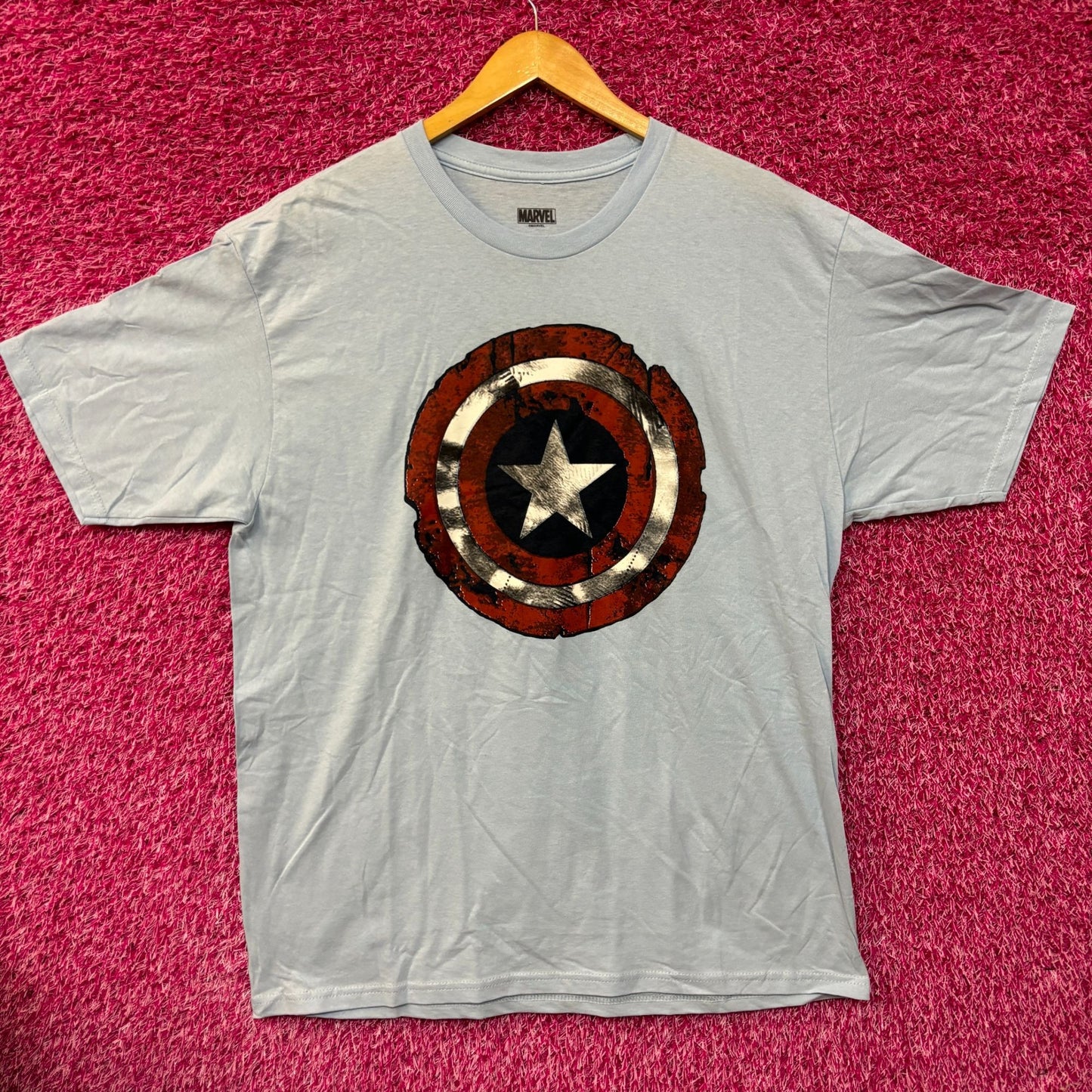 Marvel Captain America Shield Comic Book Tshirt size XL