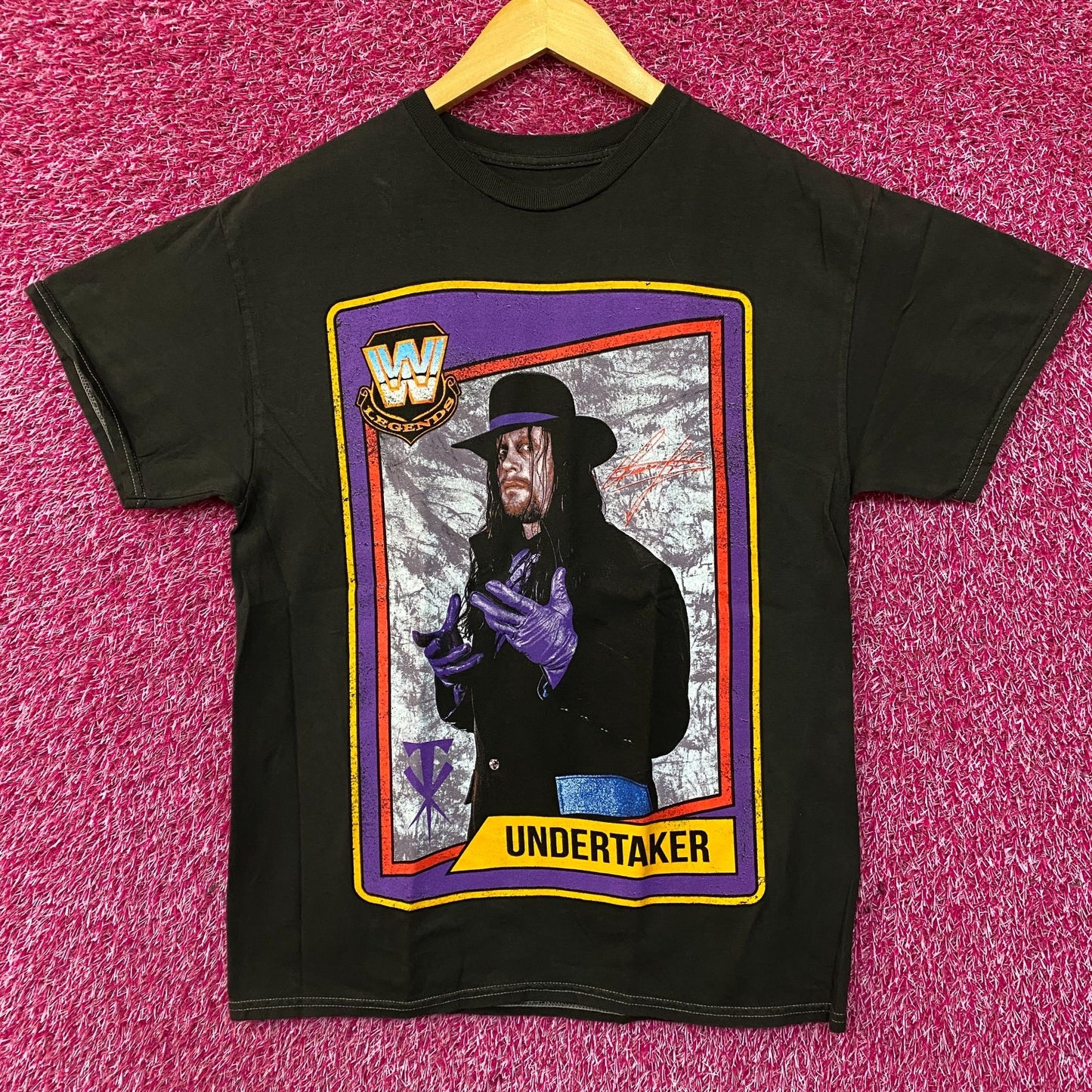 WWE The Undertaker Trading Card T-Shirt Medium