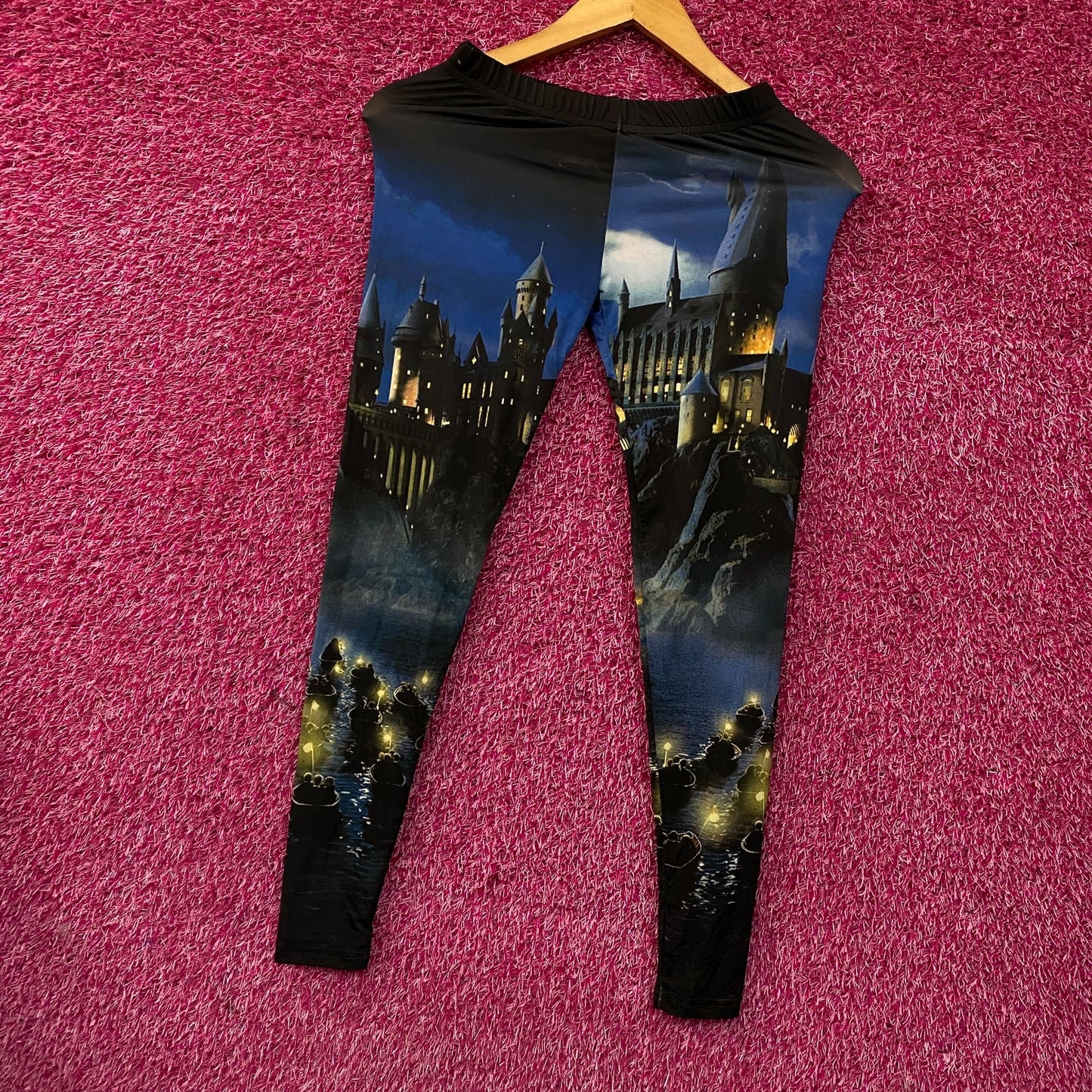 Harry Potter Hogwarts-Themed Graphic Leggings XS