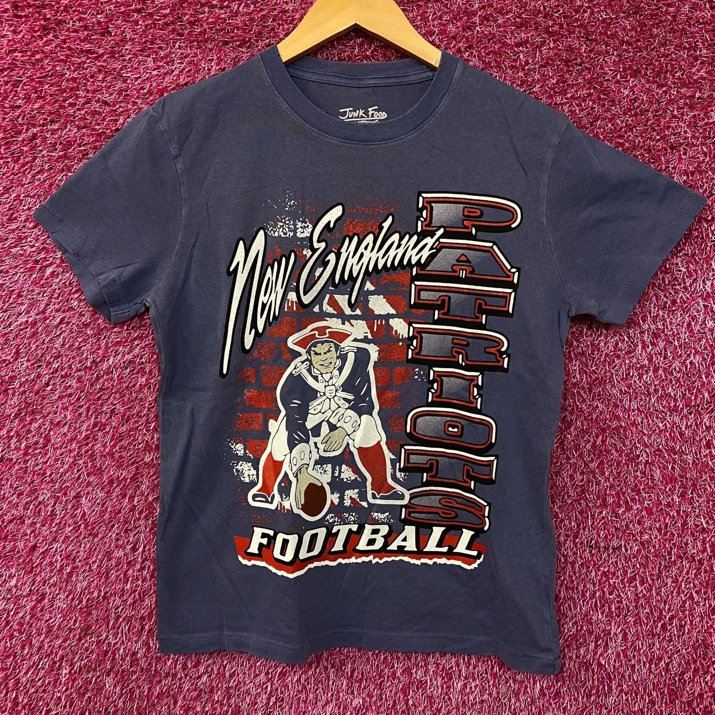Junk Food Clothing New England Patriots Brick Vintage Style Women's Tee XS