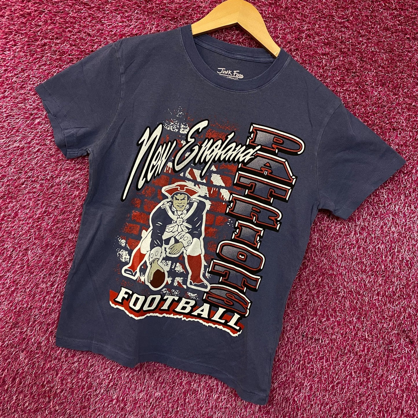 Junk Food Clothing New England Patriots Brick Vintage Style Women's Tee XS