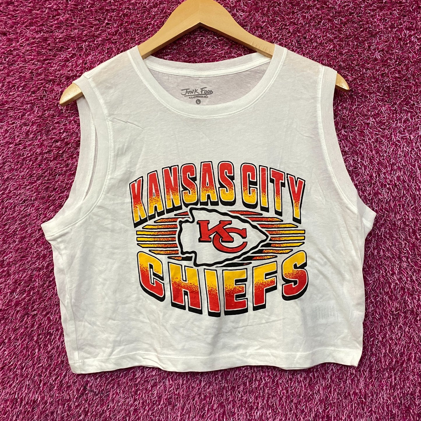 Junk Food NFL Kansas City Chiefs Sleeveless Cropped T-Shirt Large