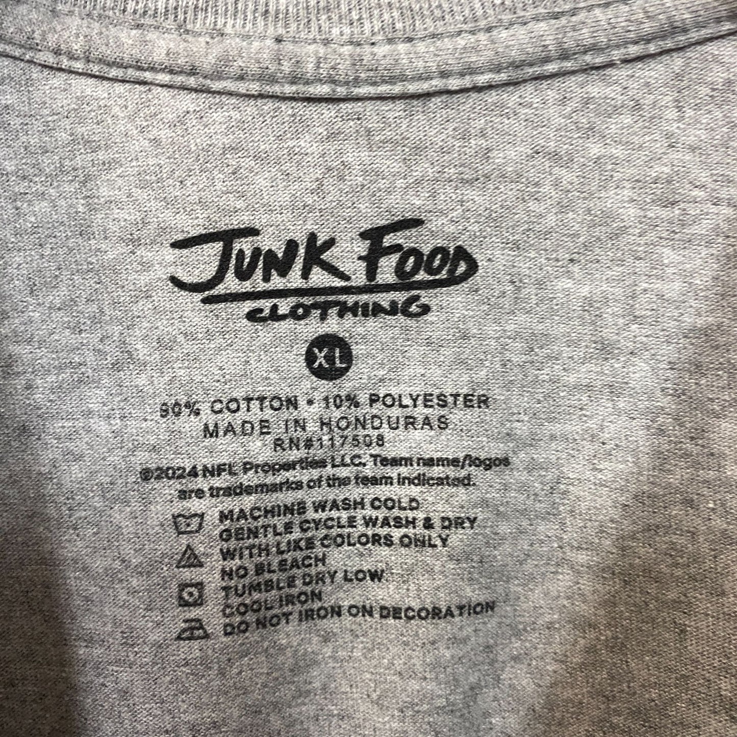 NFL Junk Food Philadelphia Eagles Gray Tshirt size XL