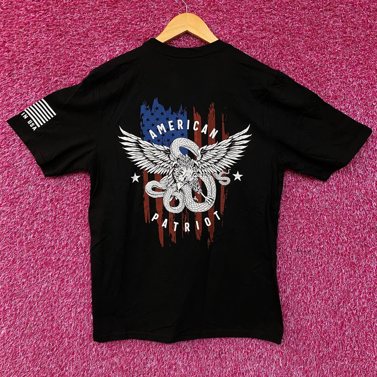 Bass Pro Shops American Patriot Flag Graphic T-Shirt Medium