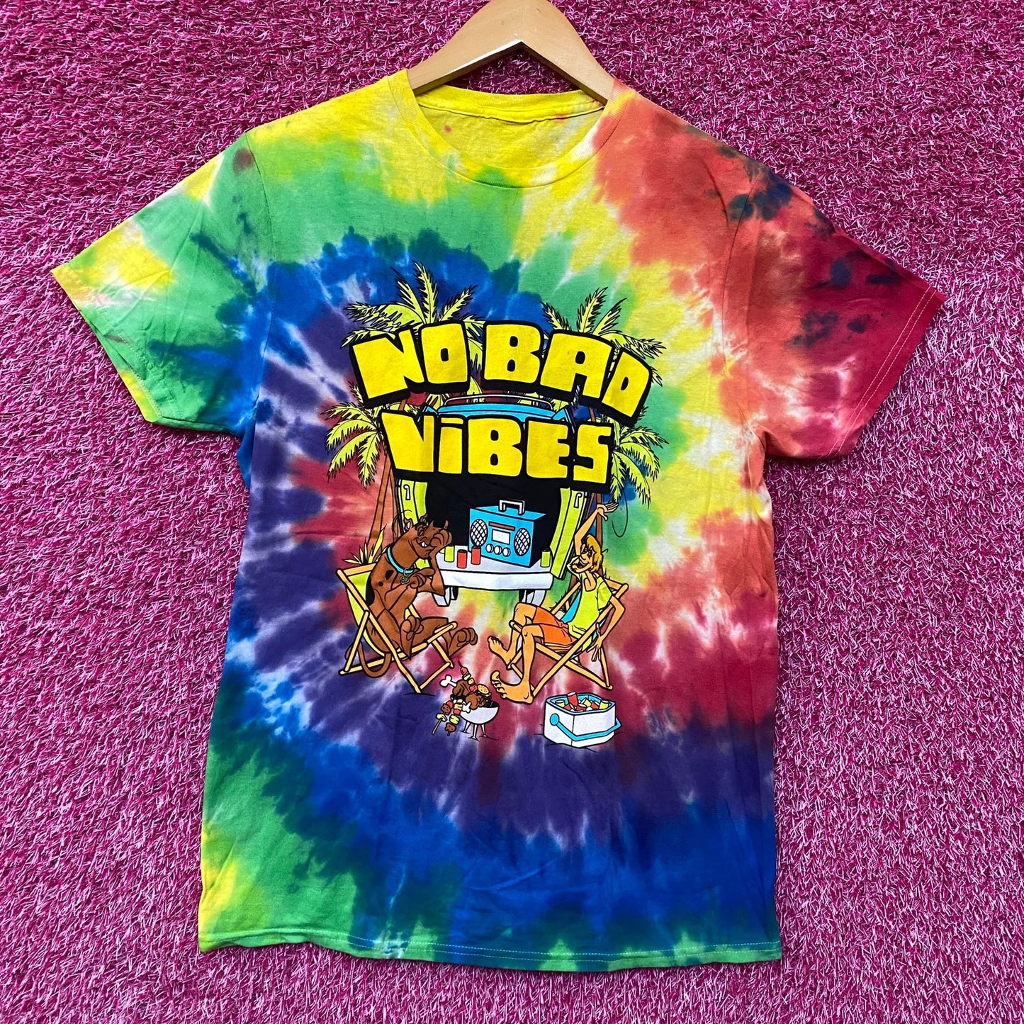 Scooby Doo No Bad Vibes tiedye Tshirt size medium