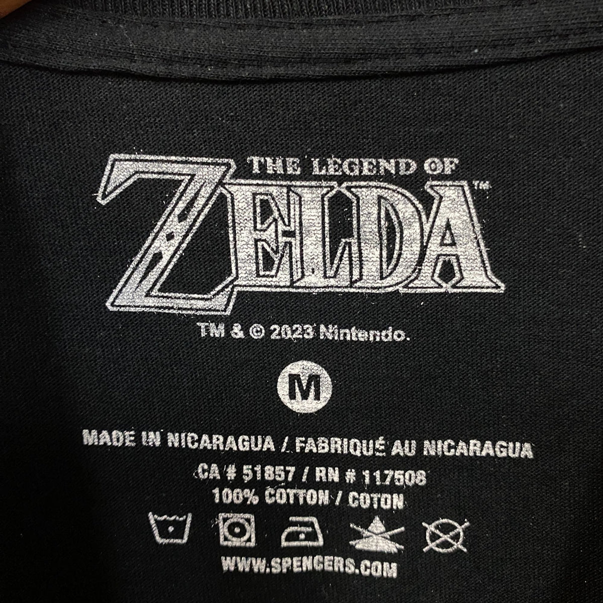Nintendo The Legend of Zelda: Breath of the Wild Graphic T-Shirt Medium