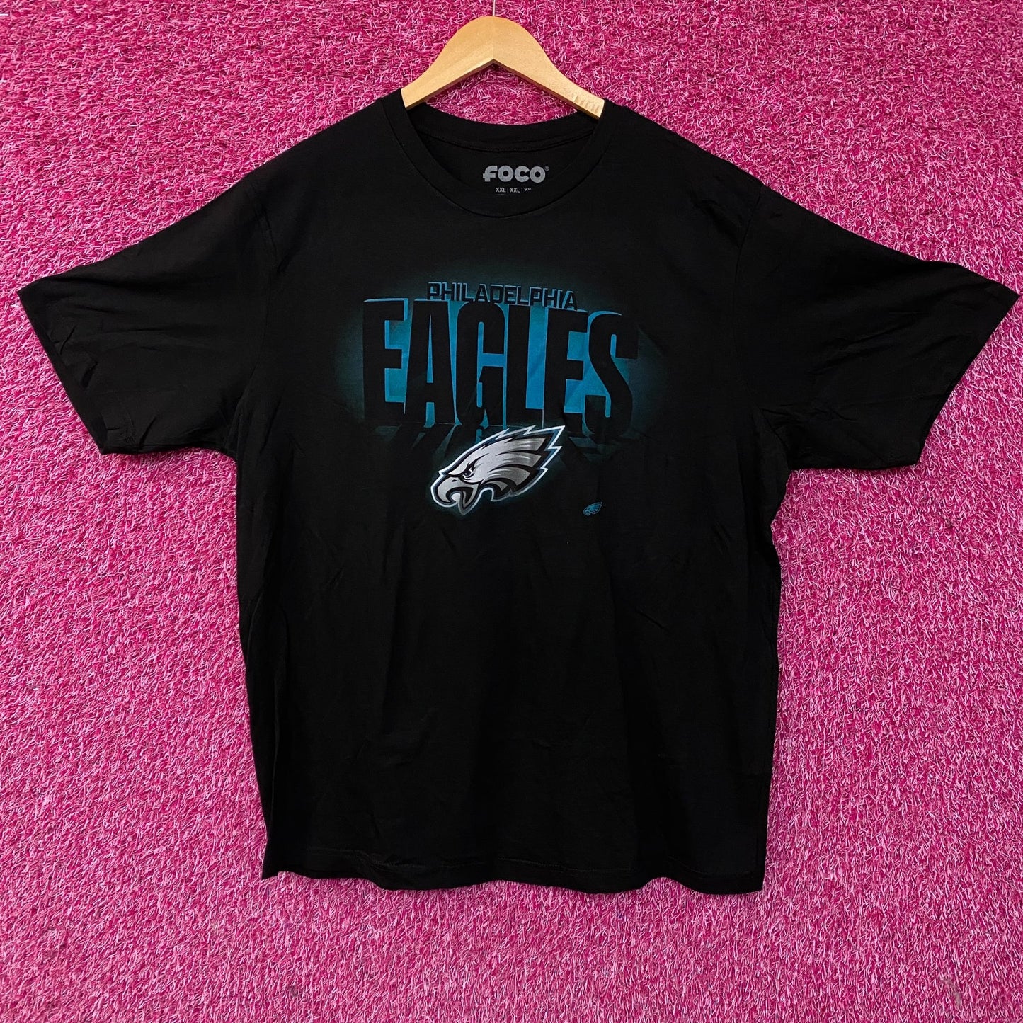 FOCO NFL Philadelphia Eagles Logo Graphic T-Shirt 2XL