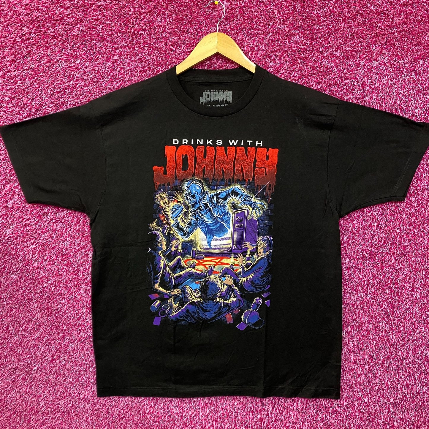 Drinks With Johnny The Summoning T-Shirt XL