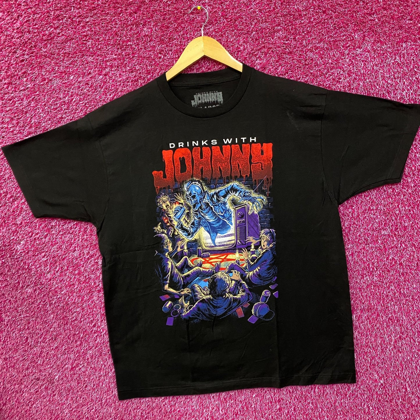 Drinks With Johnny The Summoning T-Shirt XL