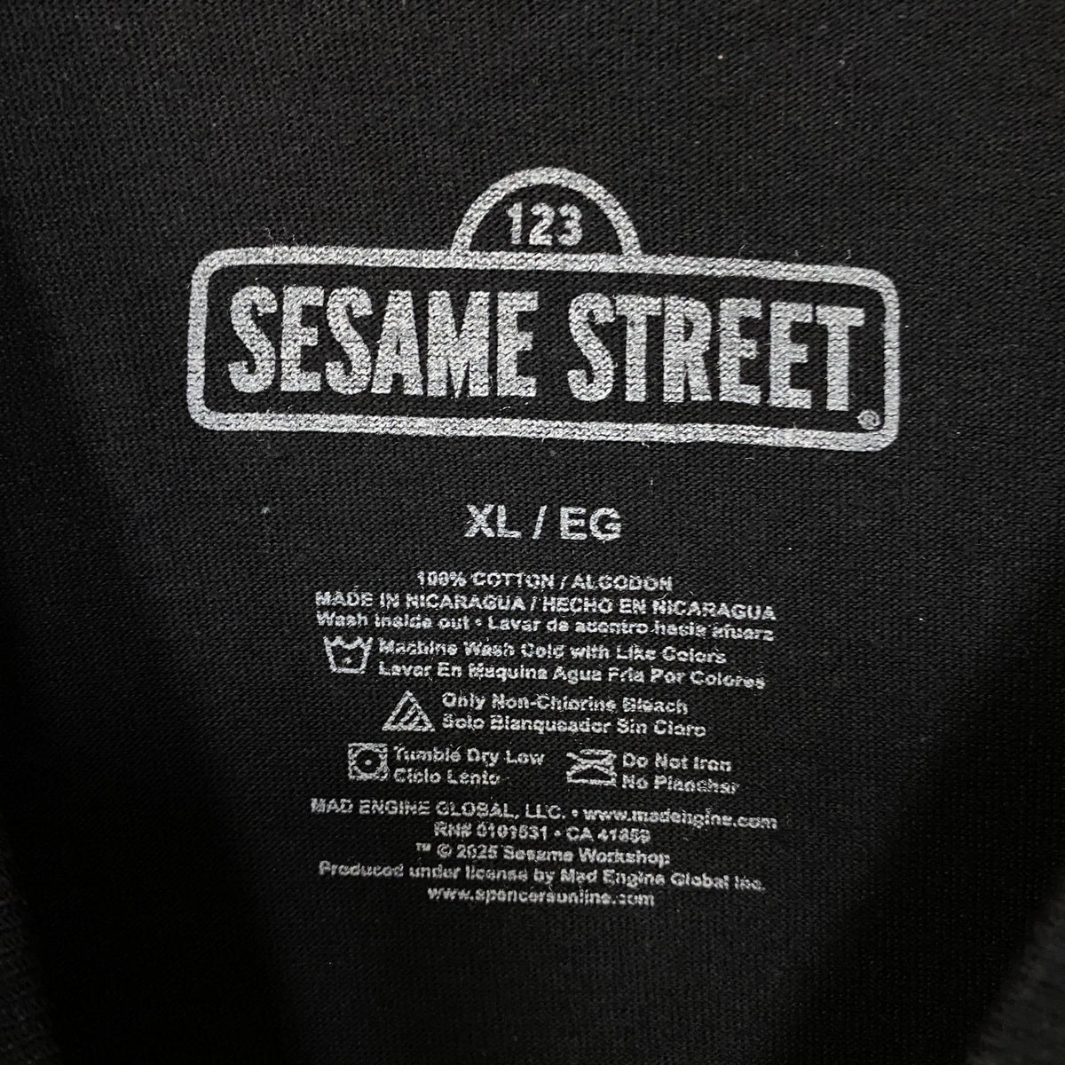 Sesame Street Oscar The Grouch Retro Graphic T-Shirt XL