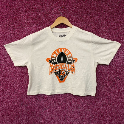 Junk Food Clothing Women's NFL Cincinnati Bengals Mock Neck Crop Tee Medium