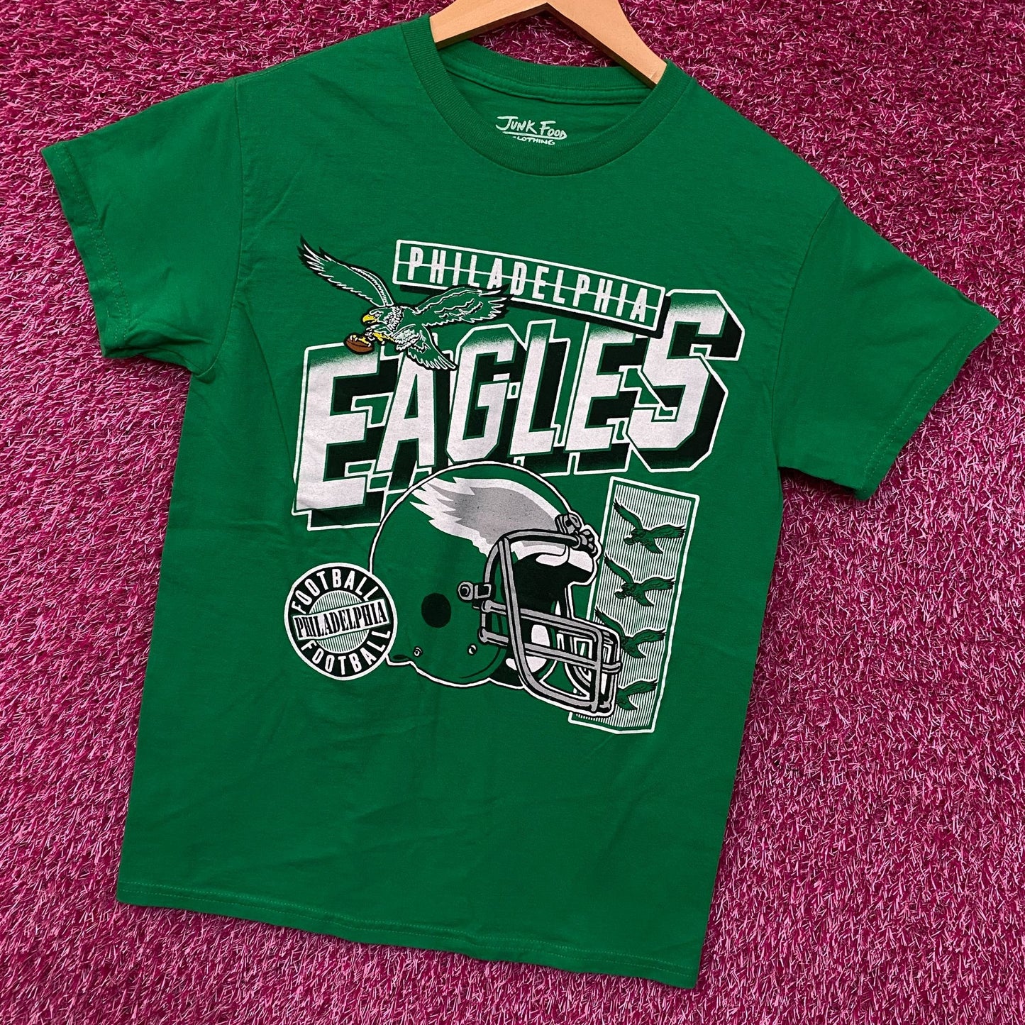 Junk Food Philadelphia Eagles Checkdown Flea Market Tee XS