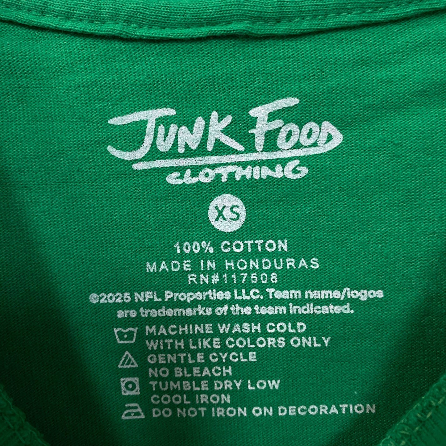 Junk Food Philadelphia Eagles Checkdown Flea Market Tee XS