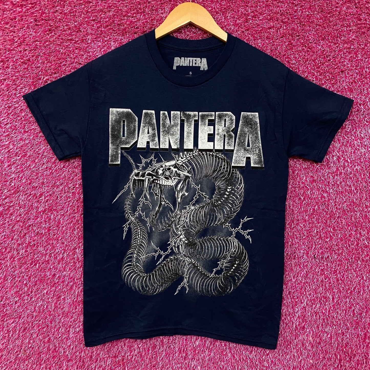Pantera Snake Lightning Tshirt size Small