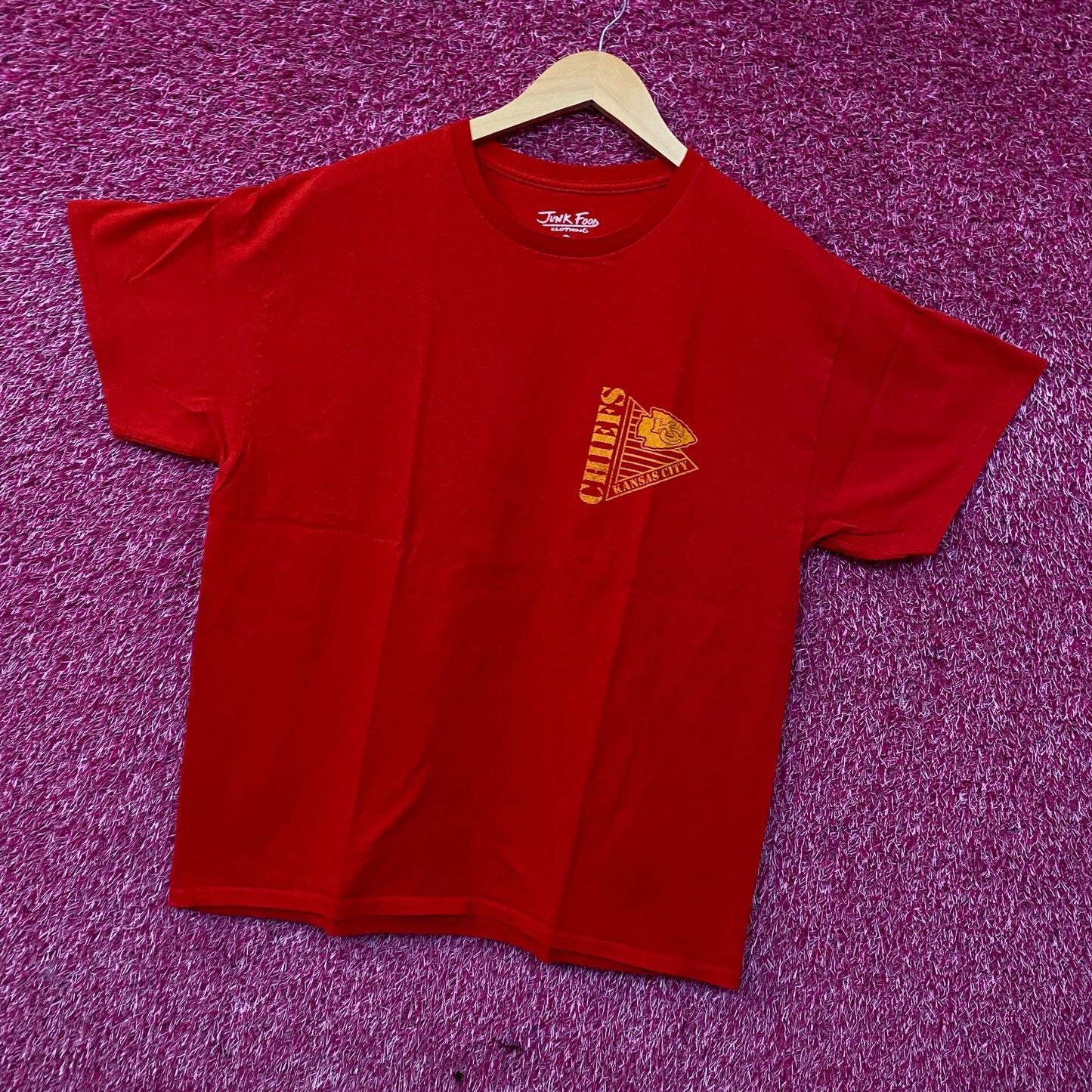 Junk Food Clothing Kansas City Chiefs Graphic T-Shirt Medium