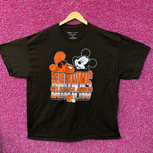 Junk Food x NFL Disney Mickey Mouse Kick Back Browns Cleveland Brown Shirt XL