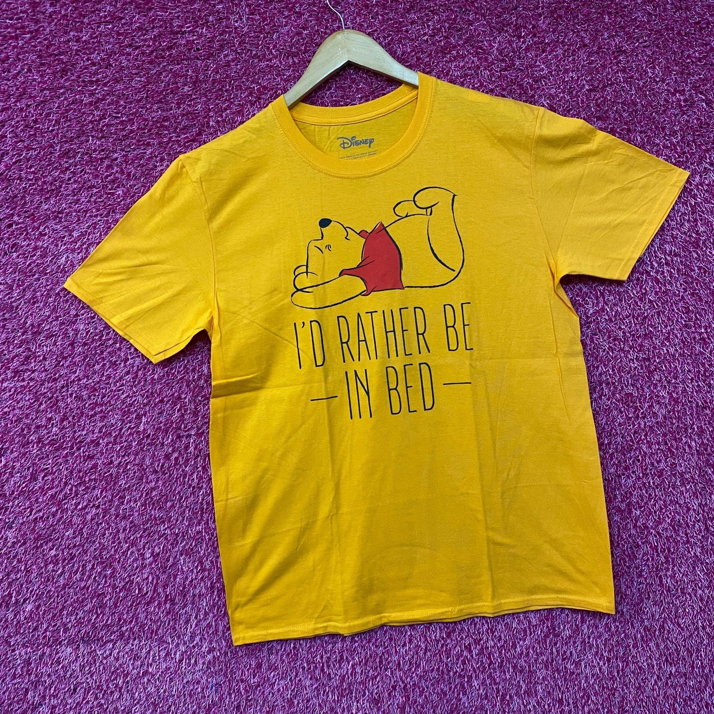 Disney Winnie the Pooh I'd Rather Be In Bed T-Shirt Large