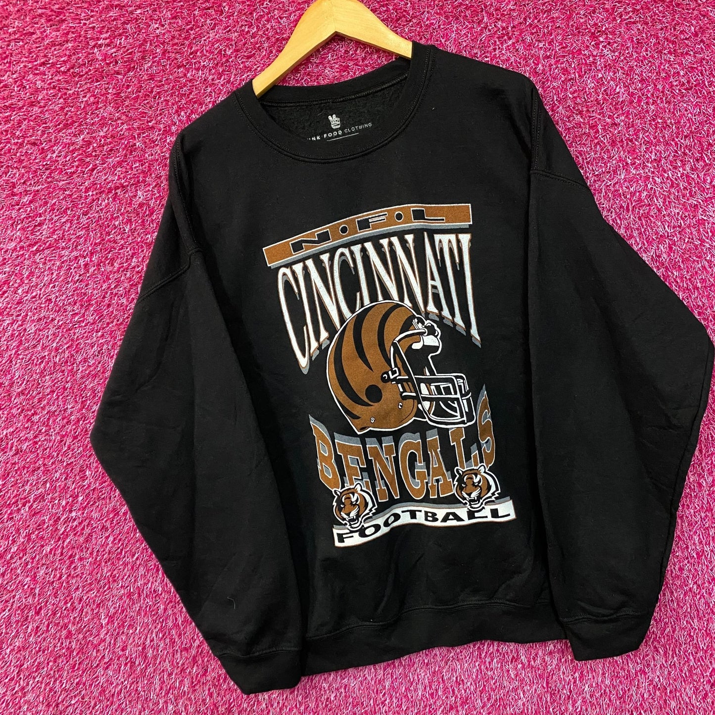 Cincinnati Bengals NFL Helmet Logo Crewneck Sweatshirt Large