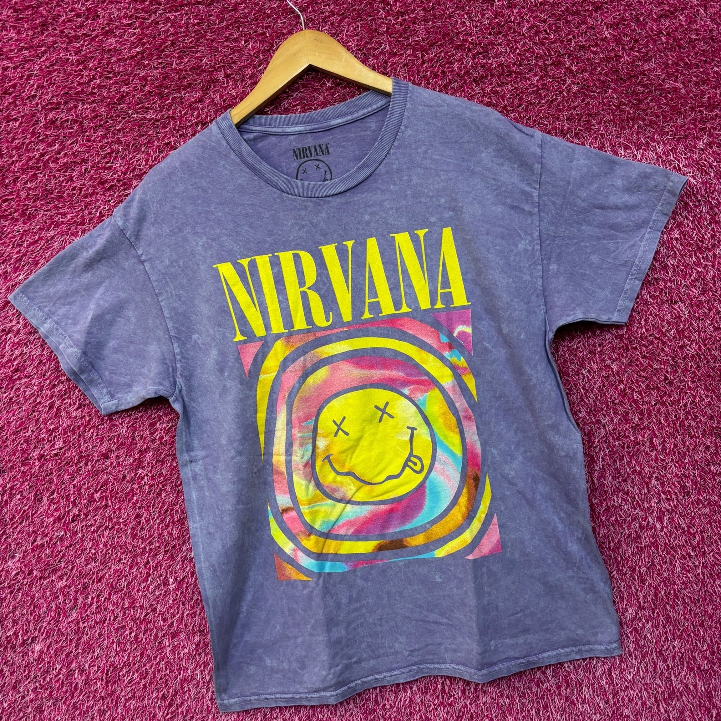 Nirvana Smiley Face Never Mind Grunge Mineral Wash Grunge Tshirt size Large